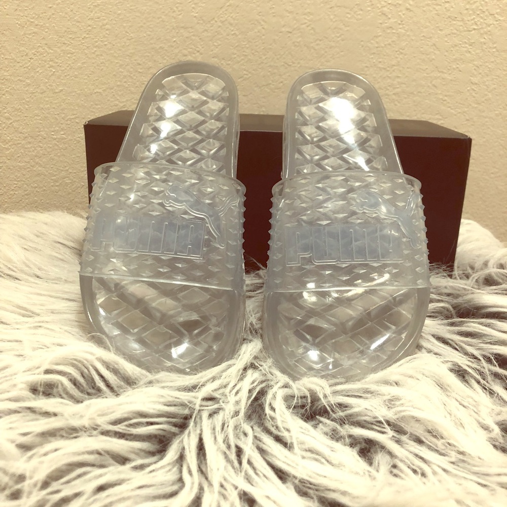 Rhianna fenty puma slides